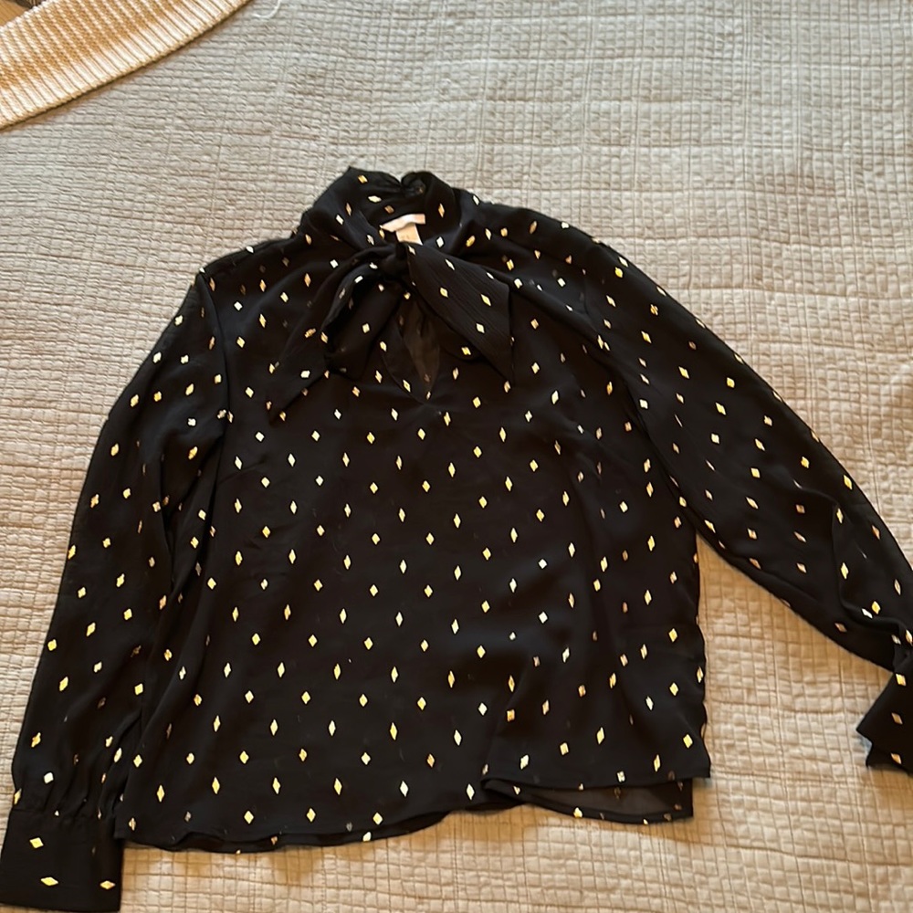 Black and Gold Blouse (H+M)